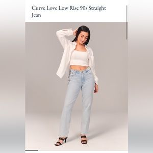 Abercrombie Curve Love Low Rise 90s Straight Jean Size 28/6R